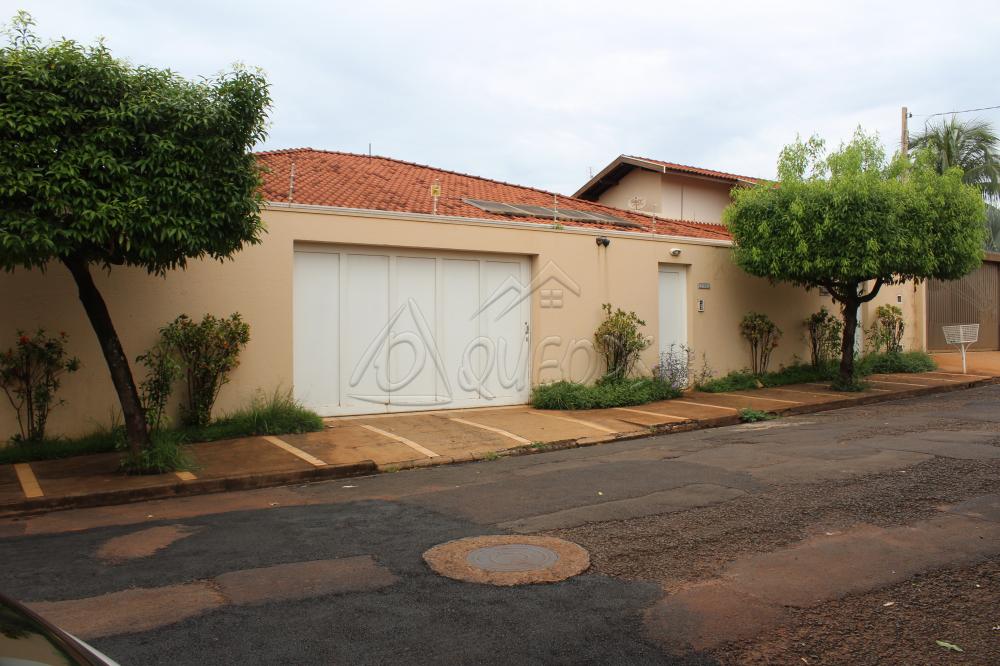 Comprar Casa / Padrão em Barretos apenas R$ 1.000.000,00 - Foto 1 Comprar Casa / Padrão em Barretos apenas R$ 1.000.000,00 - Foto 1