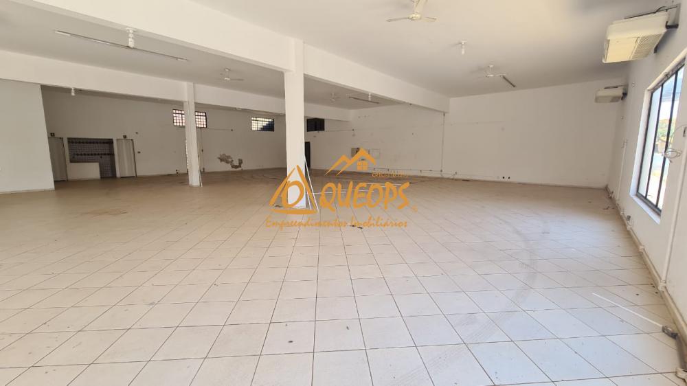 Alugar Comercial / Salão em Barretos R$ 4.500,00 - Foto 3 Alugar Comercial / Salão em Barretos R$ 4.500,00 - Foto 3