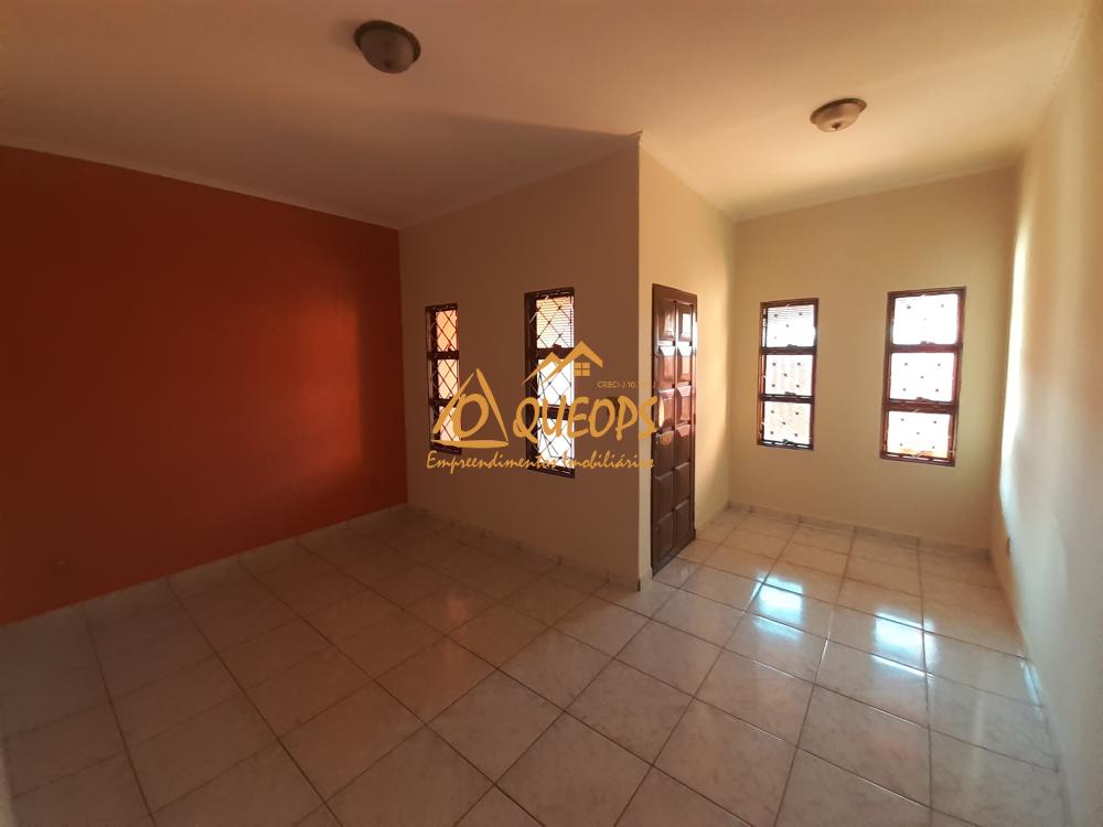 Alugar Casa / Padrão em Barretos R$ 1.500,00 - Foto 3 Alugar Casa / Padrão em Barretos R$ 1.500,00 - Foto 3