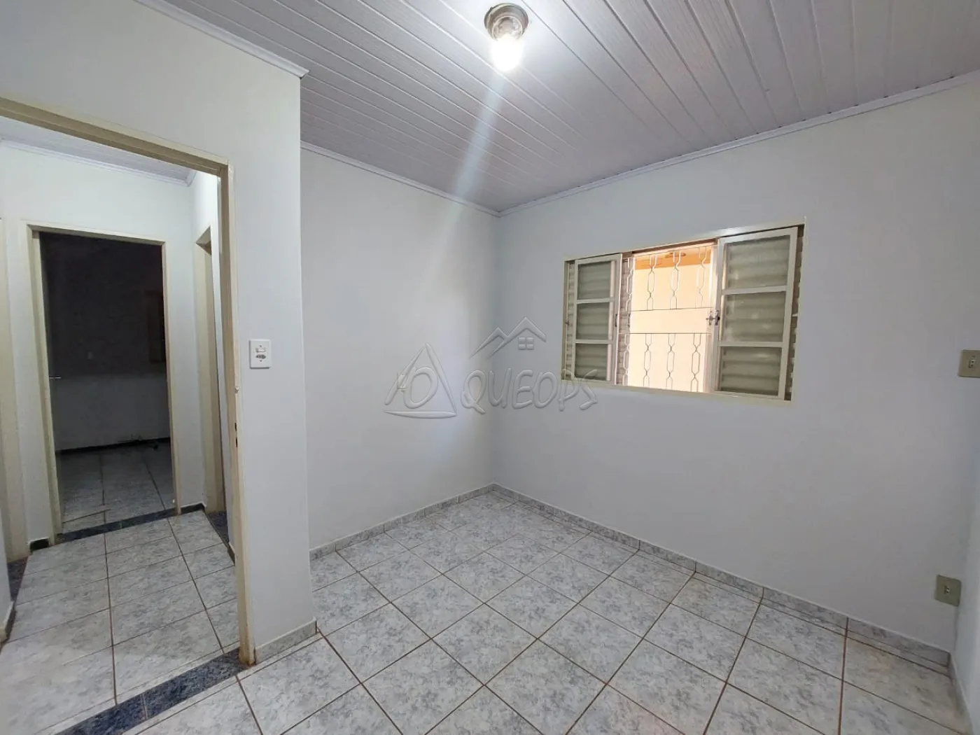 Alugar Casa / Padrão em Barretos R$ 1.300,00 - Foto 12