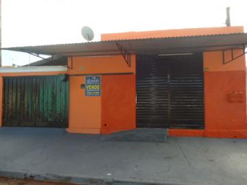 Alugar Casa / Padrão em Barretos. apenas R$ 250.000,00