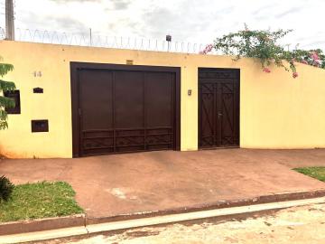 Alugar Casa / Padrão em Barretos. apenas R$ 320.000,00