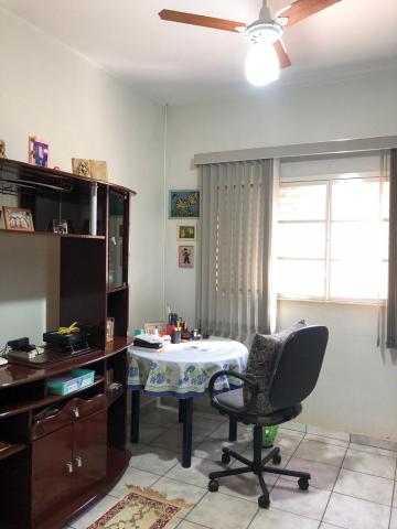 Comprar Casa / Padrão em Barretos R$ 430.000,00 - Foto 9 Comprar Casa / Padrão em Barretos R$ 430.000,00 - Foto 9