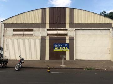 Alugar Casa / Padrão em Barretos. apenas R$ 4.000,00