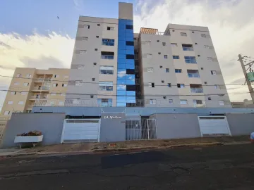 Alugar Apartamento / Padrão em Barretos. apenas R$ 2.100,00