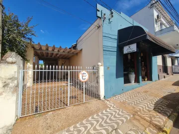 Alugar Casa / Padrão em Barretos. apenas R$ 987,96