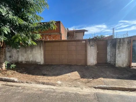 Alugar Casa / Padrão em Barretos. apenas R$ 1.200,00