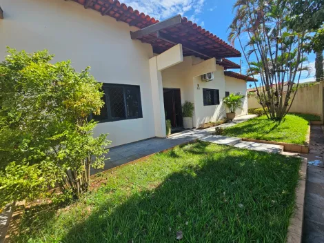 Alugar Casa / Padrão em Barretos. apenas R$ 4.500,00