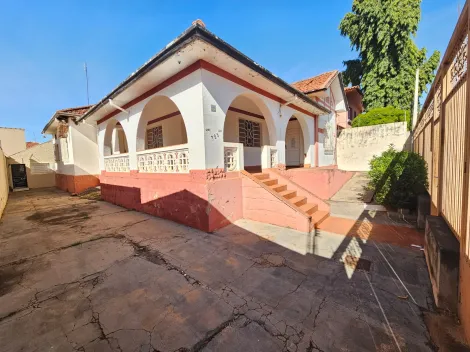 Alugar Casa / Padrão em Barretos. apenas R$ 800.000,00